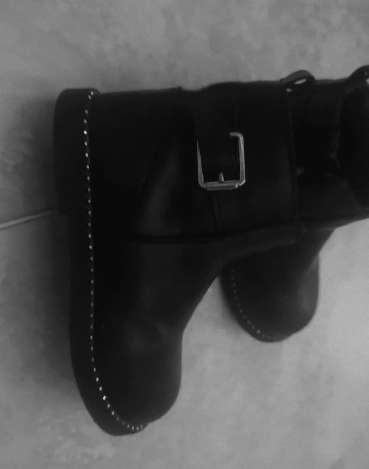 Kız Çocuk Siyah Deri Tokalı Goth Bot - Görsel 5