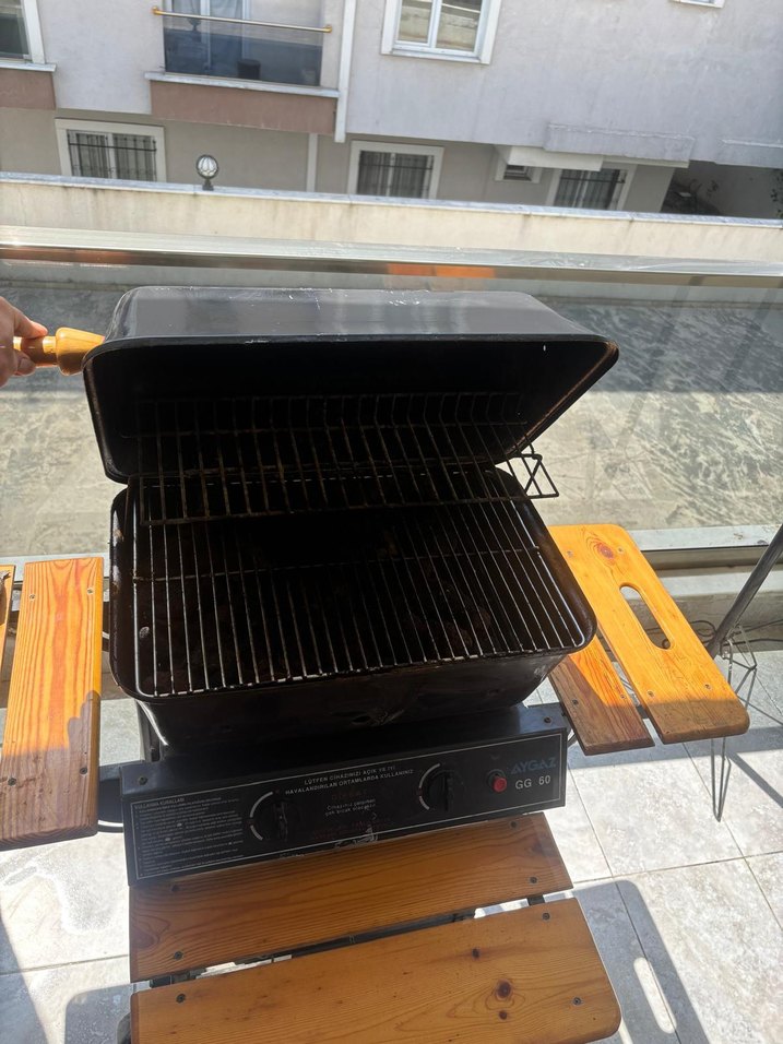 Siyah Kapaklı Taşınabilir Izgara ve Fırın - Görsel 2