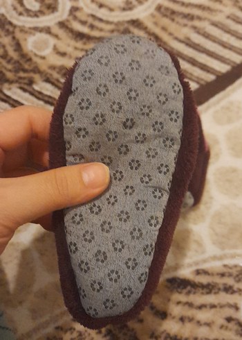 Kız Çocuk Kahverengi Nakışlı Terlik - Görsel 4