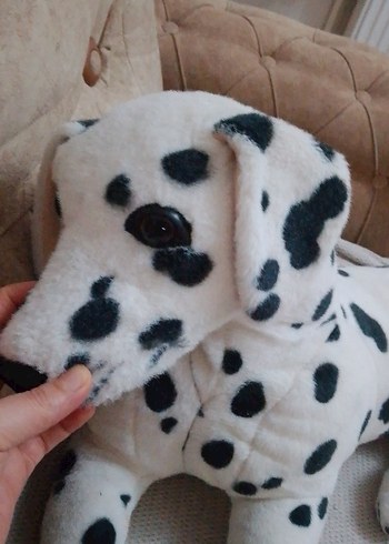 Beyaz Siyah Benekli Peluş Köpek Oyuncak - Görsel 3