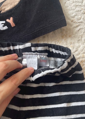 LC Waikiki Siyah Mickey Baskılı Bebek Takımı