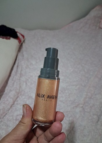 Bej Parlak Aydınlatıcı - ALIXAVIEM - Görsel 3