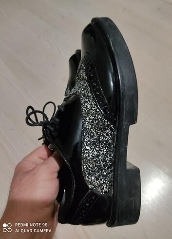 37 Beden FLO ÜRÜNÜDÜR.CATWALK MARKADIR..