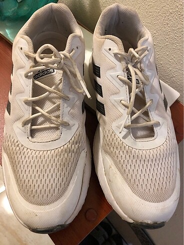Adidas spor ayakkabı
