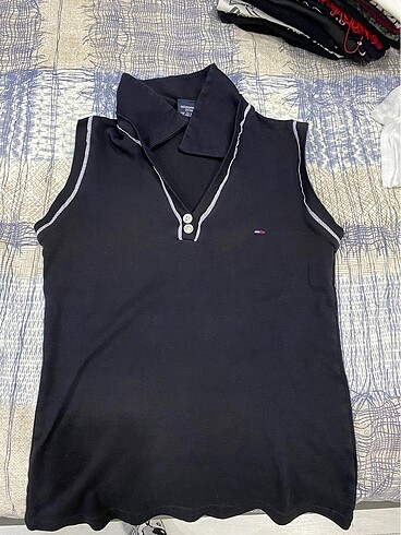 Yakalı tshirt