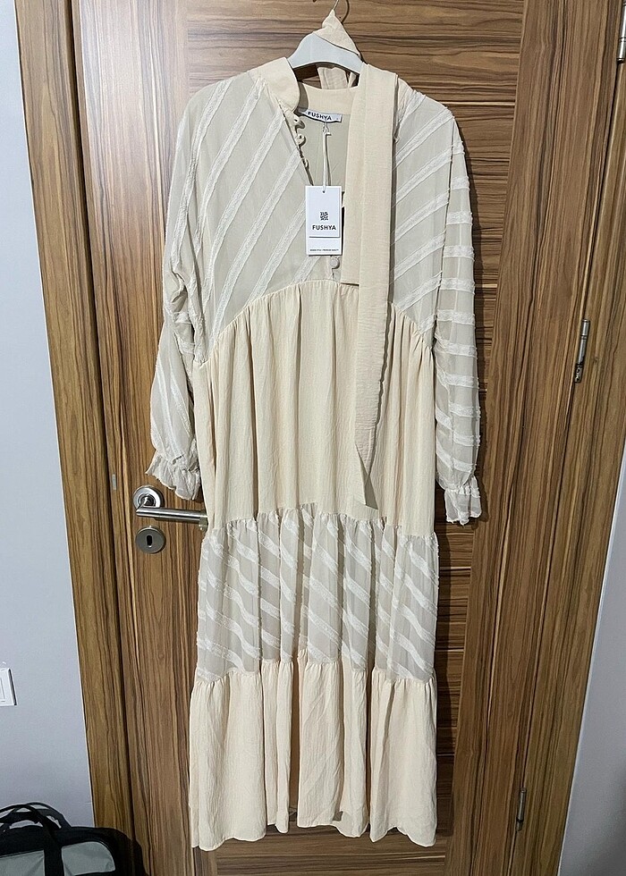 Krem elbise - Görsel 3