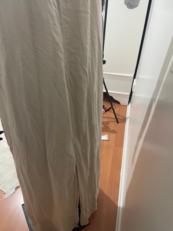 Bej Askılı Bol Kesim Uzun Keten Elbise - Görsel 5