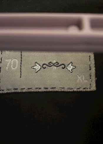 Siyah Kürklü Kadın Mont - Görsel 3