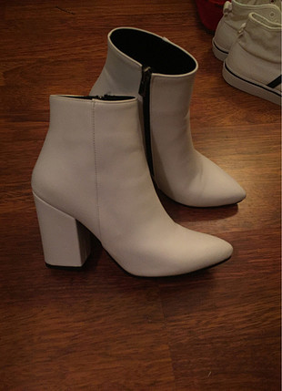 Topuklu Bootie