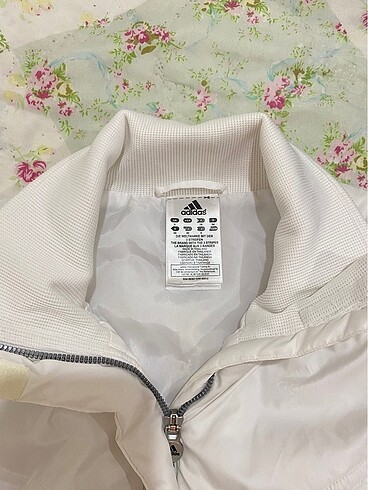 xs Beden Adidas Yelek