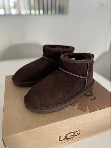 HAKİKİ DERİ UGG