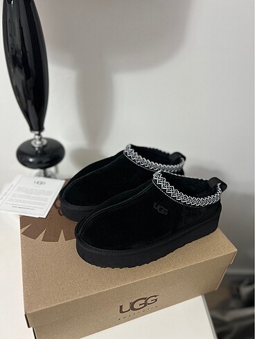 HAKİKİ DERİ UGG Tazz