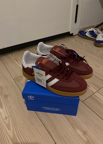 Adidas adidas spezial bordo