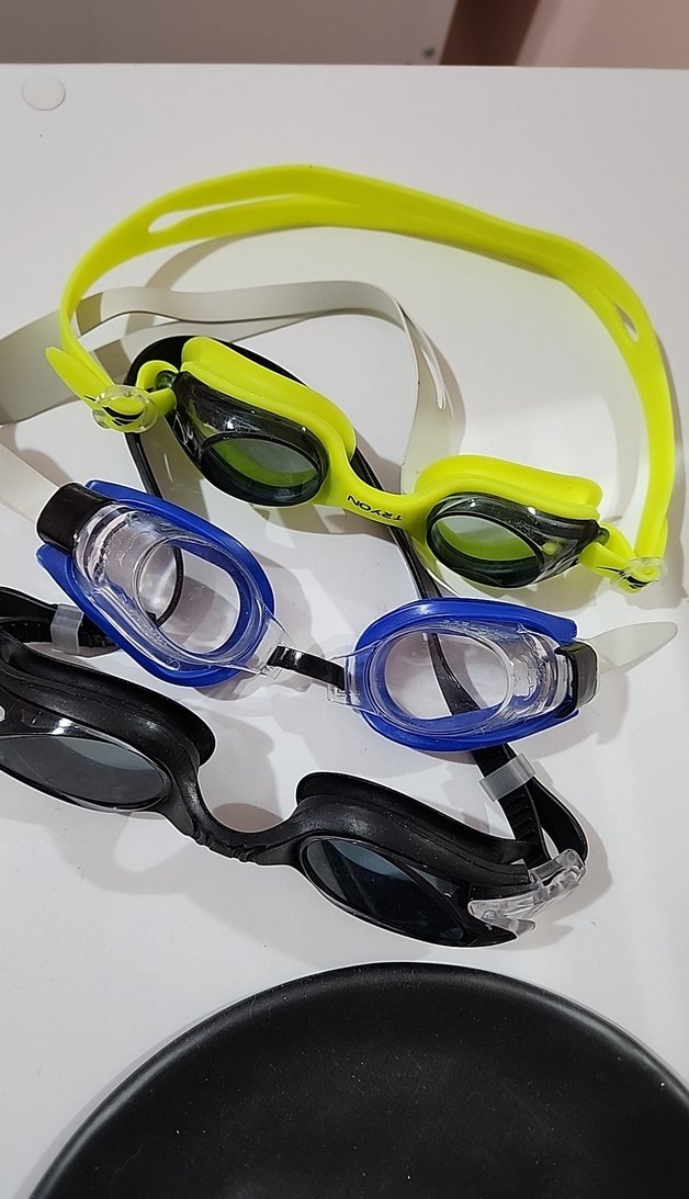 Renkli Mavi Biker Yüzme Gözlüğü ve Silikon Bone - Görsel 4