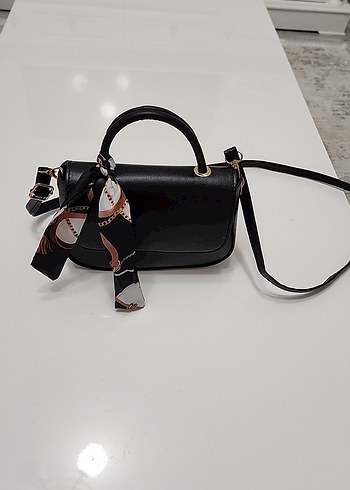 Kemerli Siyah Deri Kadın Çanta - Görsel 2