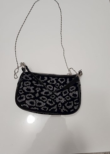 Zincir Detaylı Yılan Desenli Siyah Kadın Çanta - Görsel 6