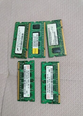 DDR2 1 GBX5 ADET laptop rami