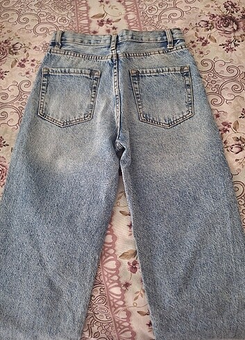 32 Beden mavi Renk Stradivarius pantolon