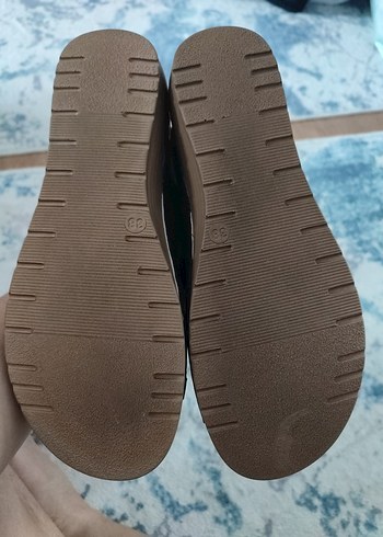 Siyah Dolgulu Topuklu Tokalı Kadın Sandalet - Görsel 6