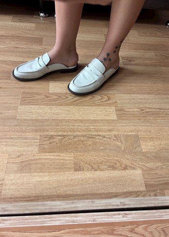 Zara Zara makosen terlik