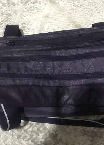 Fermuarlı Mor Spor Çantası - Görsel 2