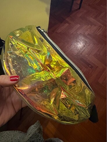 Hologram canta