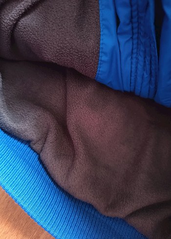 Mavi Kapüşonlu Erkek Çocuk Mont - Görsel 13