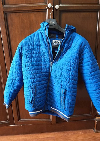 Mavi Kapüşonlu Erkek Çocuk Mont - Görsel 10