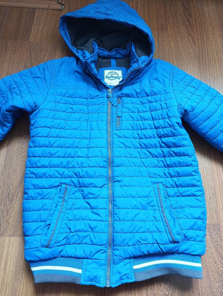 Mavi Kapüşonlu Erkek Çocuk Mont - Görsel 2