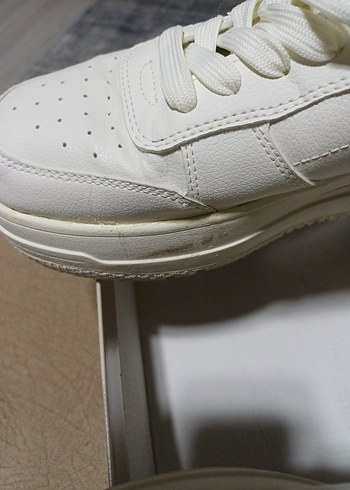 Beyaz kalın taban Kadın Spor Ayakkabı - Görsel 6