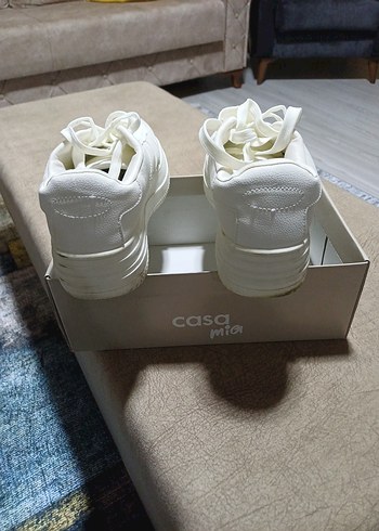 Beyaz kalın taban Kadın Spor Ayakkabı - Görsel 4