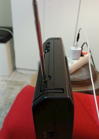 TEKNOMAX TM-6601 Siyah Renkli vintage Radyo - Görsel 5