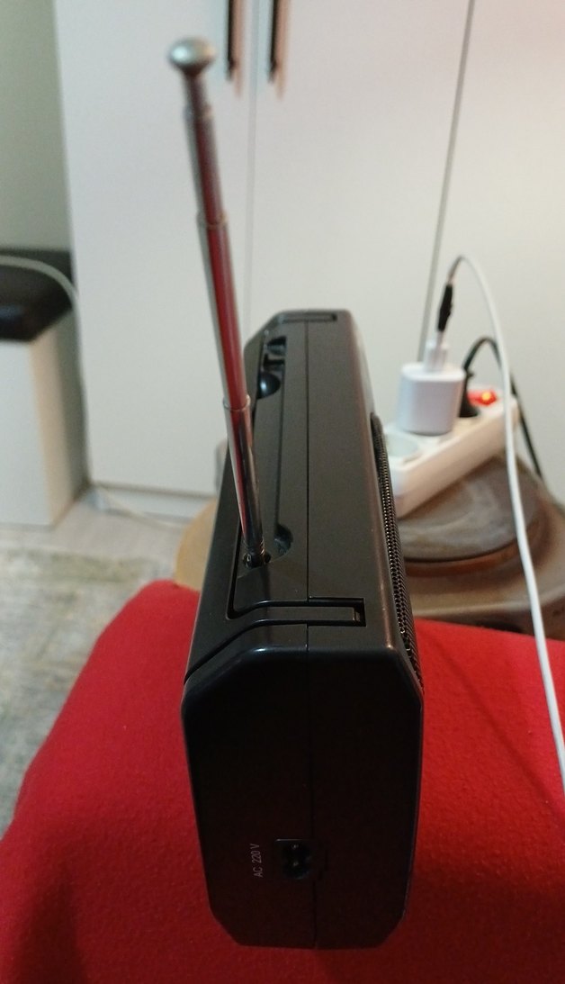 TEKNOMAX TM-6601 Siyah Renkli vintage Radyo - Görsel 5