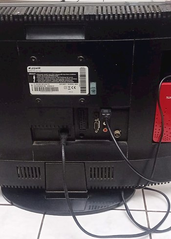 Arçelik Siyah 55 ekran(21inç) tv SURVIVO 90008 - Görsel 3