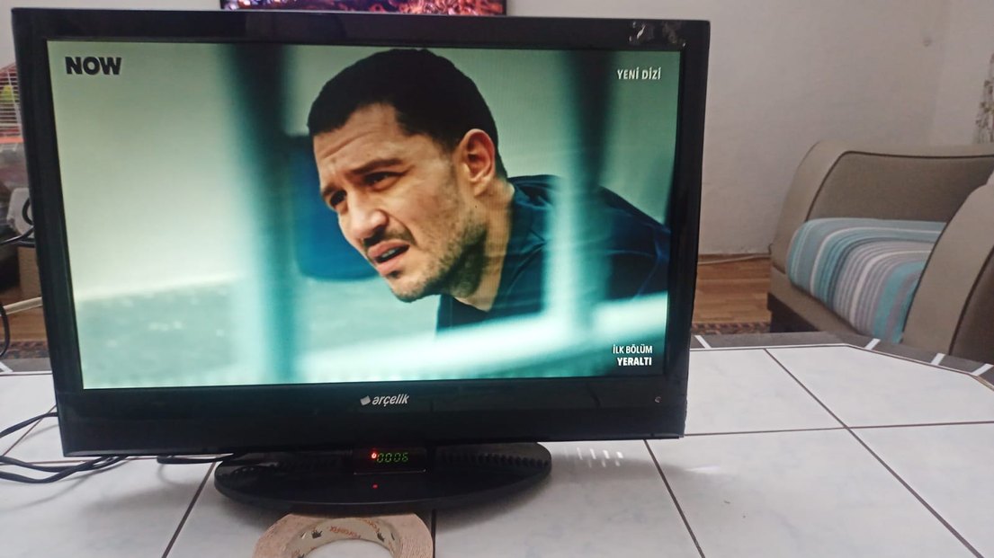 Arçelik Siyah 55 ekran(21inç) tv SURVIVO 90008 - Görsel 4