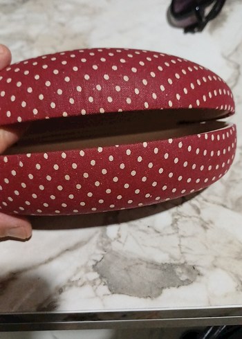 Kırmızı Puantiyeli bordo Kadın Gözlük Kutusu - Görsel 9
