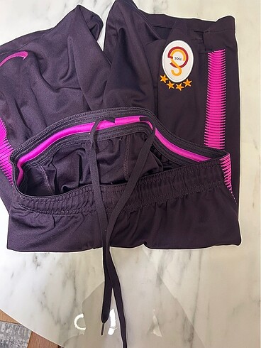 Galatasaray forma altı şort - Görsel 5