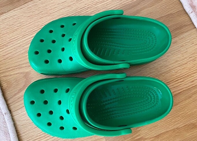 36 Beden yeşil Renk Crocs terlik