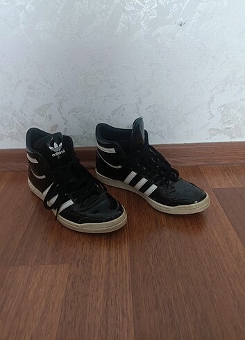 Adidas Orijinal Adidas 