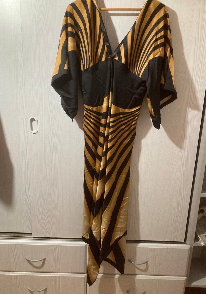 Uzun Parlak Altın Zebra Desenli Kadın Sabahlık - Görsel 5