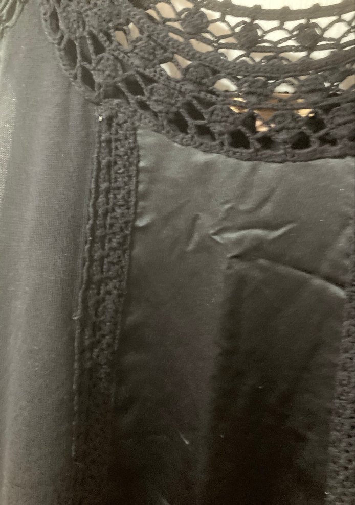 Dantel Detaylı Siyah V Yaka Kadın Bluz - Görsel 5