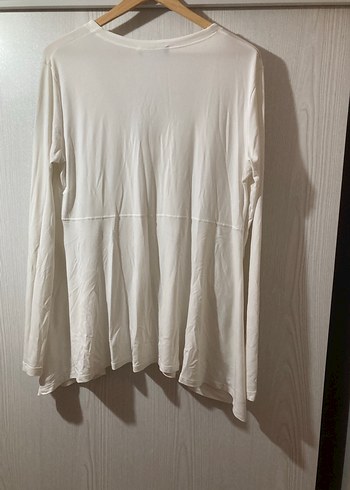 V Yaka Beyaz Hamile Tişörtü - Görsel 6