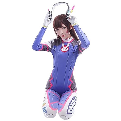 Dva Cosplay