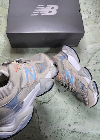 37 Beden gri Renk New Balance Kadın Gri Platform Spor Ayakkabı