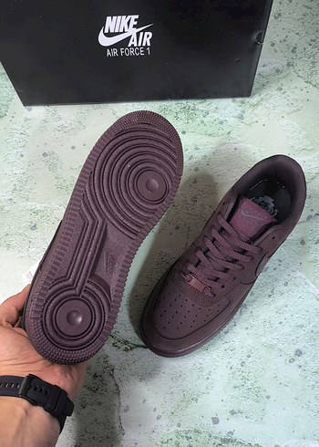 42 Beden kahverengi Renk Nike Air Force 1 Erkek Bordo Spor Ayakkabı