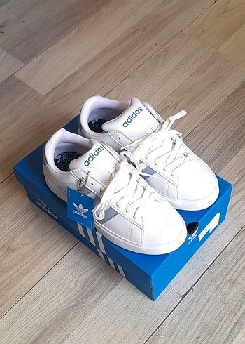 Adidas Adidas Beyaz Bağcıklı Spor Ayakkabı