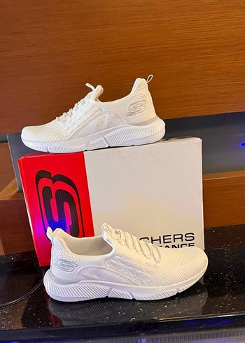 41 Beden Skechers Beyaz Erkek Spor Ayakkabı