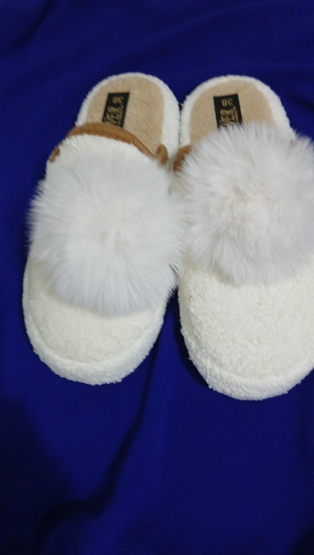 Beyaz Tüylü Kadın Ev Terliği ister günlük ister ceyizlik - Görsel 5