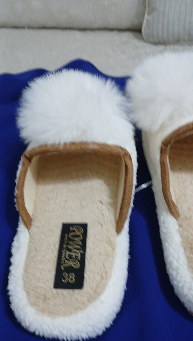 Beyaz Tüylü Kadın Ev Terliği ister günlük ister ceyizlik - Görsel 4