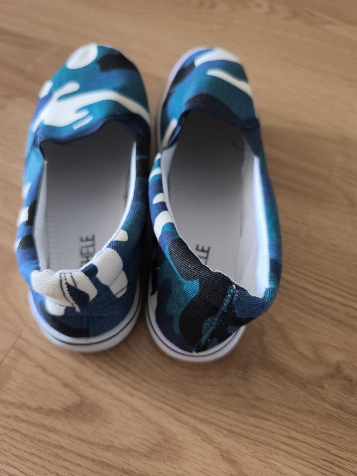 hiç giyilmedi.42 numara - Görsel 5